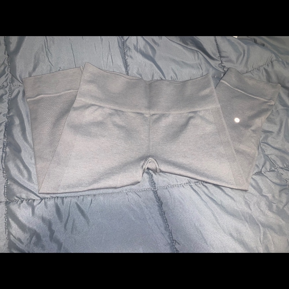 Lululemon capris